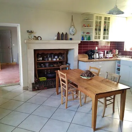 House With 4 Bedrooms In Sur Seulles With Enclosed Garden And Wifi 15 Km From The Beach *