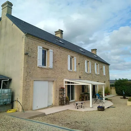 House With 4 Bedrooms In Sur Seulles With Enclosed Garden And Wifi 15 Km From The Beach Condé-sur-Seulles